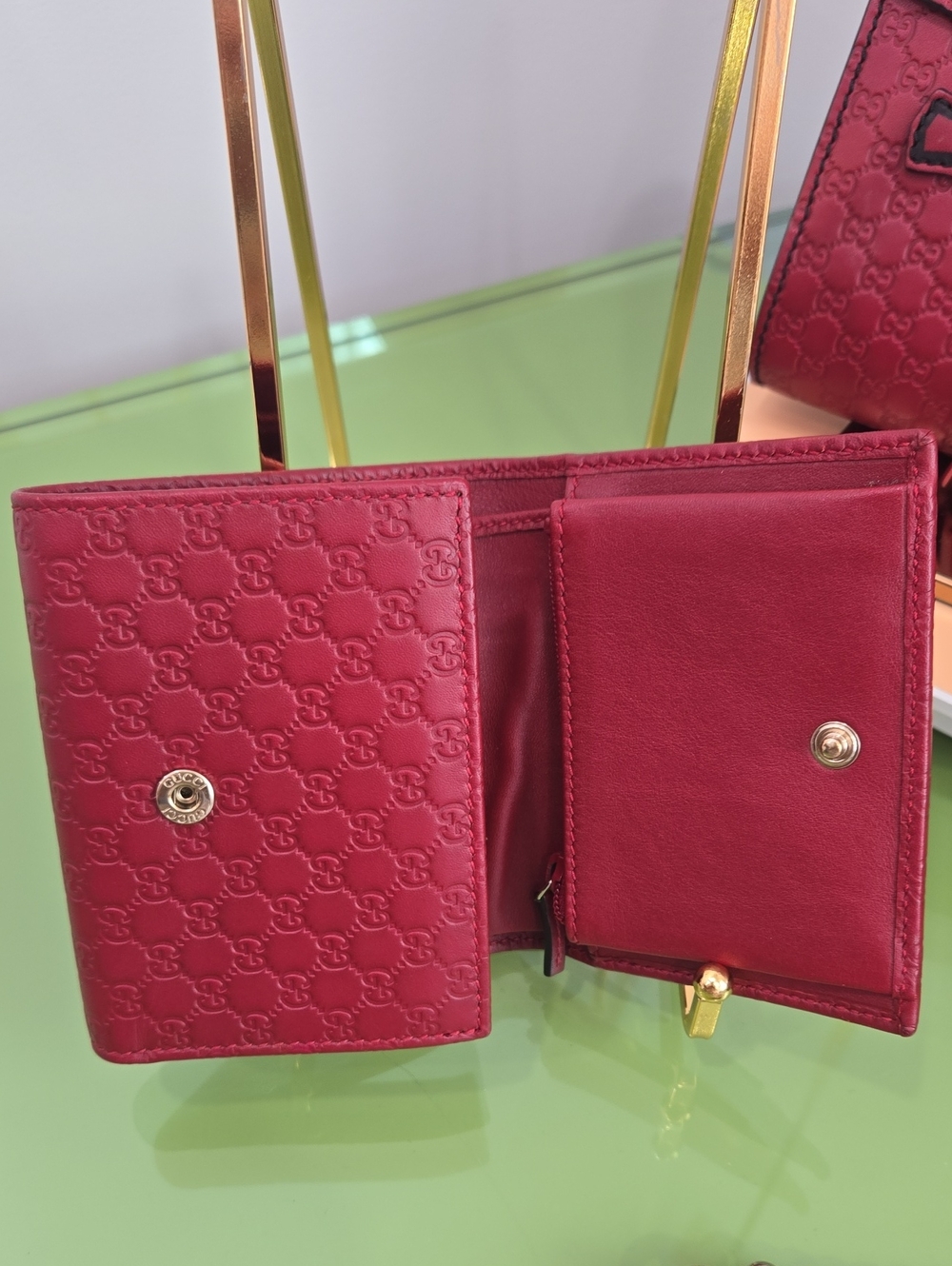 Gucci Guccisima Burgundy Red Mini Shoulder Bag with Tassel and Wallet - Picture 5 of 17